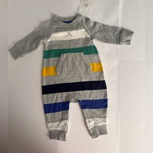 GAP BABY Boys Raglan Pocket One-Piece 3-6M NEW